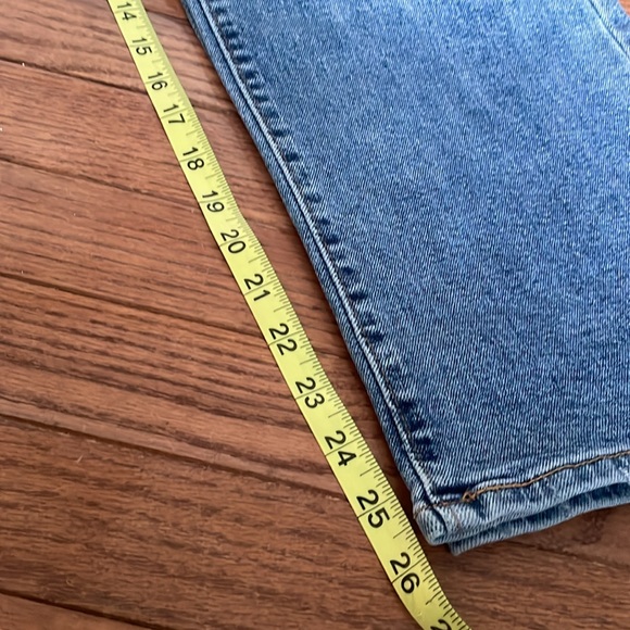 NWOT Levi’s 501 high waisted. Top flare - Picture 8 of 8